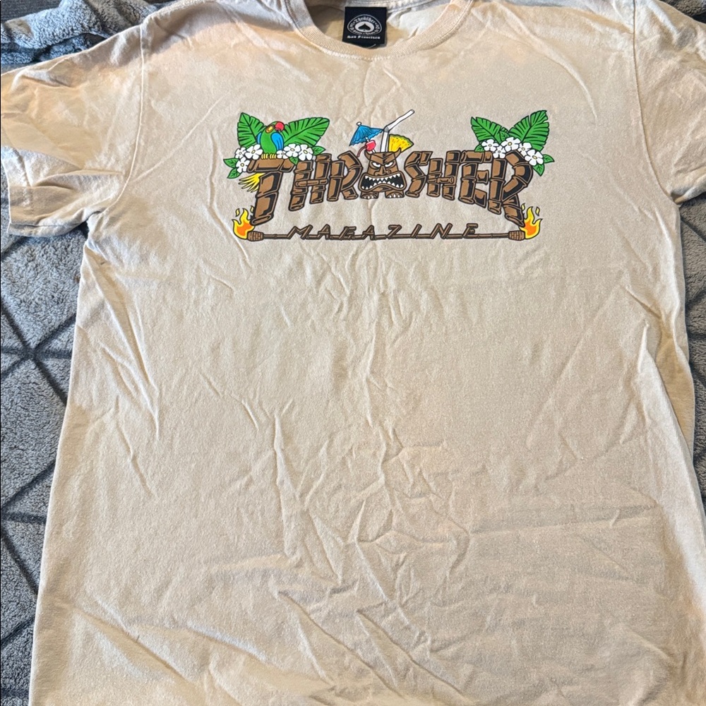 Medium Thrasher Cream T-Shirt with Tropical Graphic